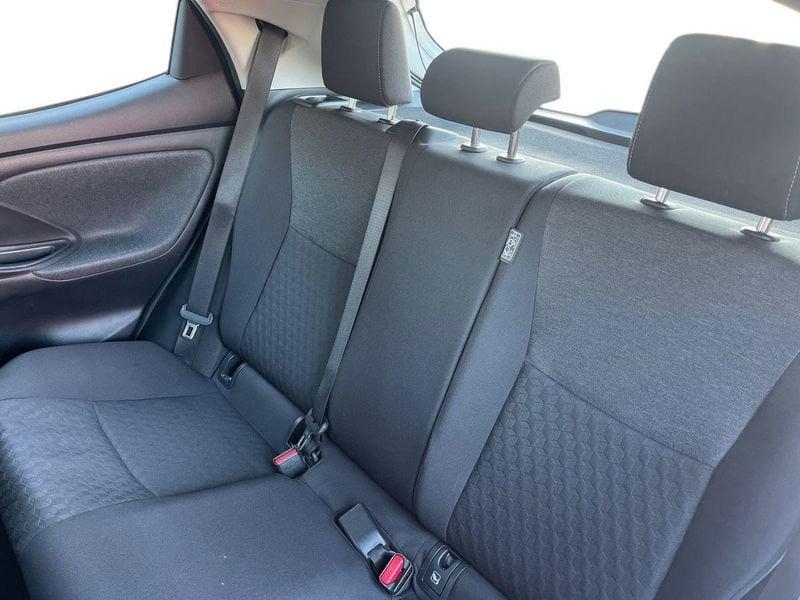 Toyota Yaris Yaris 1.5h Trend