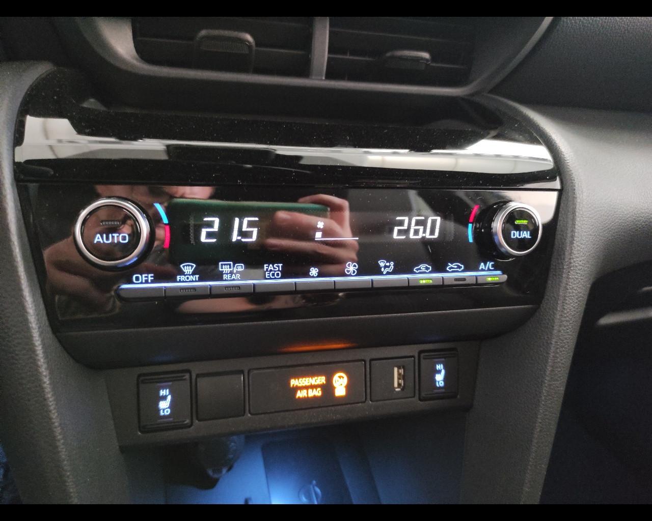 TOYOTA Yaris Cross - Yaris Cross 1.5 Hybrid 5p. E-CVT Premiere