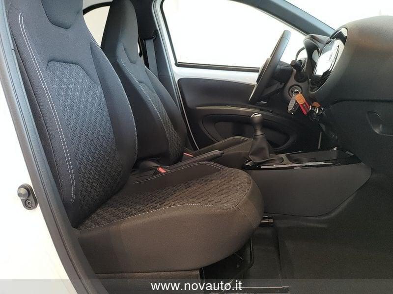 Toyota Aygo X Aygo X 1.0 VVT-i 72 CV 5 porte Trend