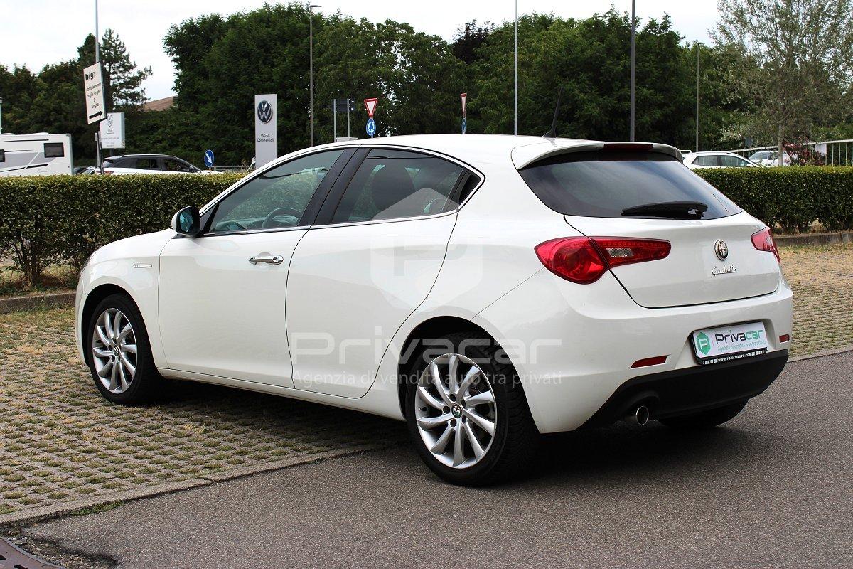 ALFA ROMEO Giulietta 1.6 JTDm-2 105 CV Distinctive