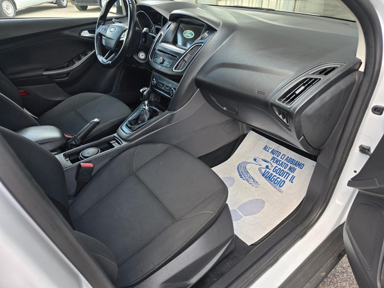 Ford Focus 1.5 TDCi 120 CV SW Titanium AUTOCARRO 4 POSTI