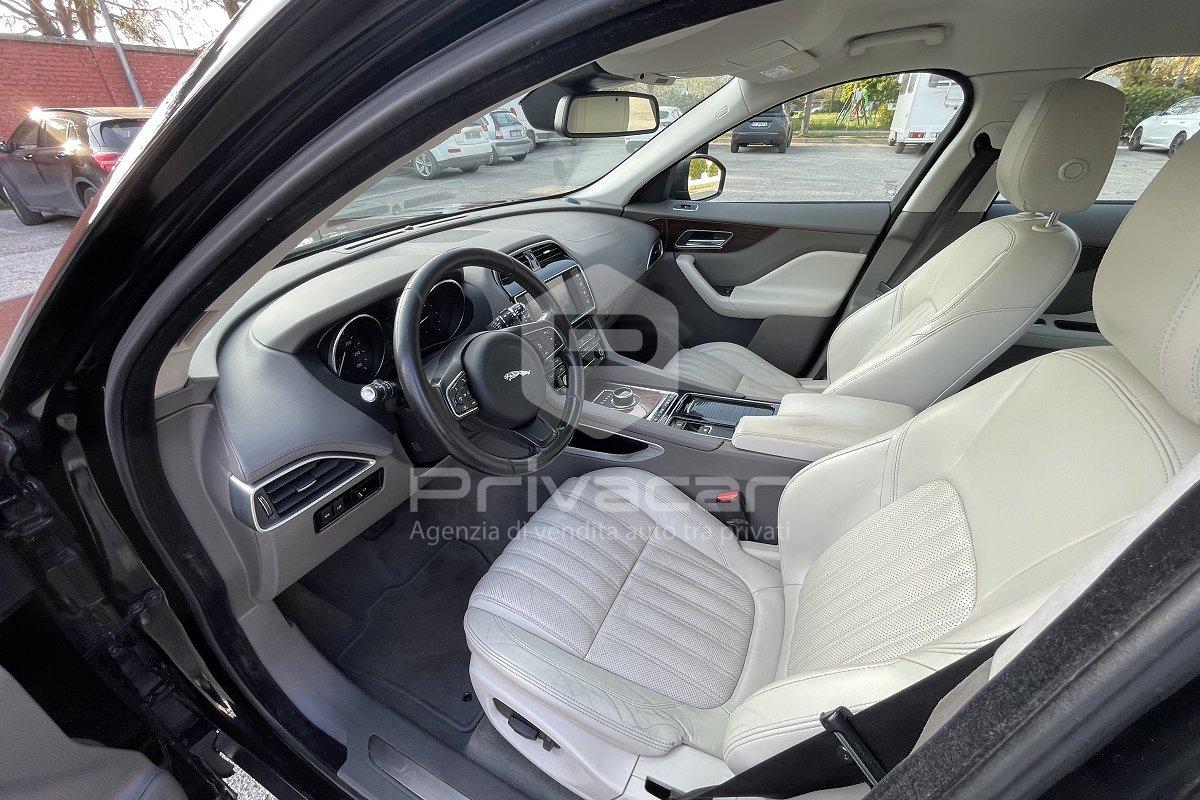 JAGUAR F-Pace 2.0 D 180 CV AWD aut. Prestige