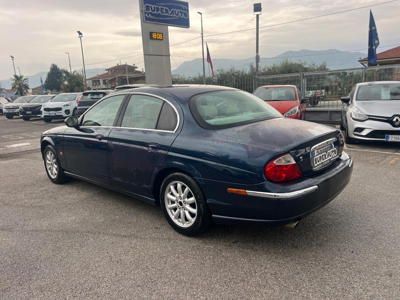 Jaguar S-Type 3.0 V6 24V GPL Executive LEGGI DESCRIZIONE