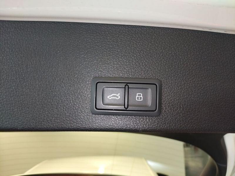 Audi Q2 Q2 30 2.0 tdi Admired s-tronic