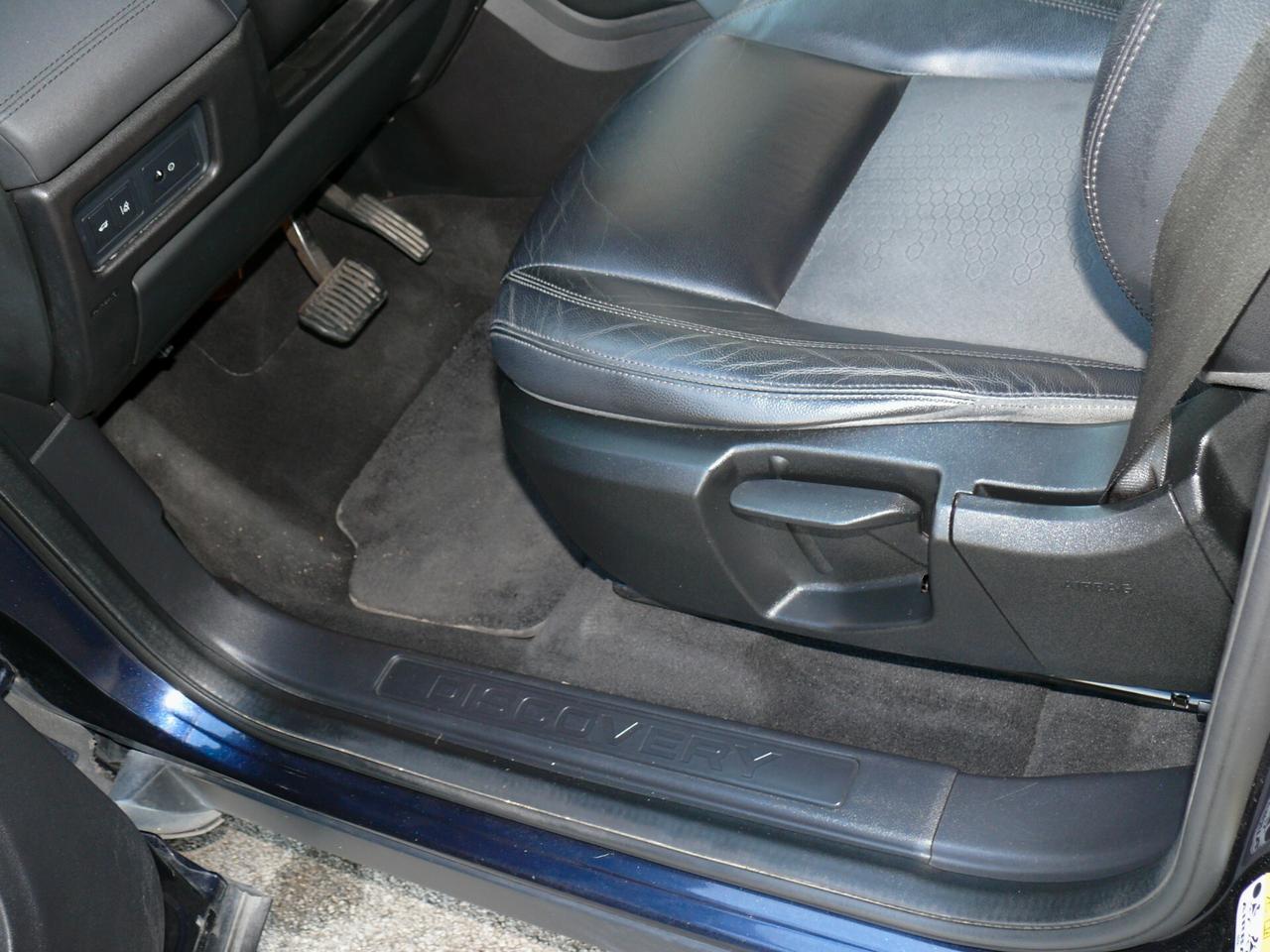 Land Rover Discovery Sport TD4 150 CV SE - (M1404)