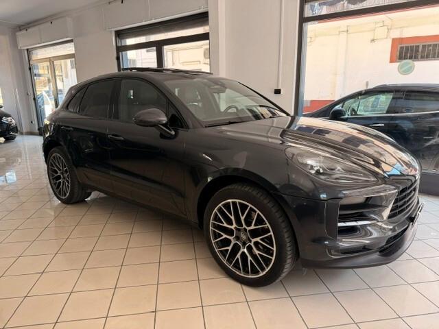 Porsche Macan 2.0 245cv pdk
