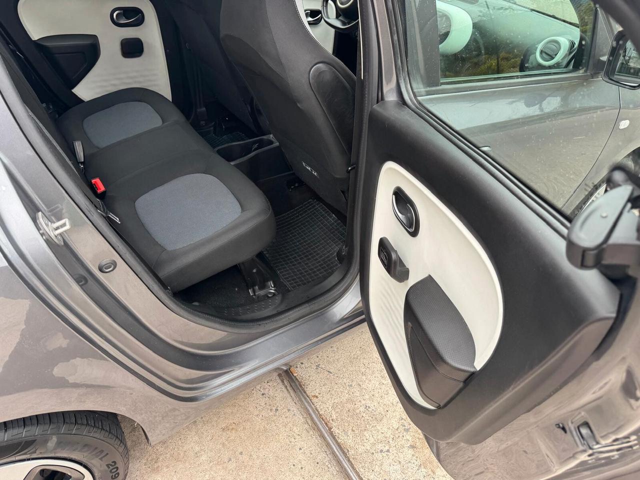 Renault Twingo 1.0 Intens