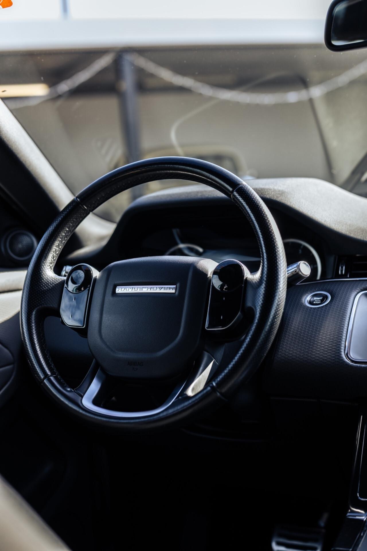 Land Rover Range Evoque 2.0D I4-L.Flw 150 CV R-Dynamic