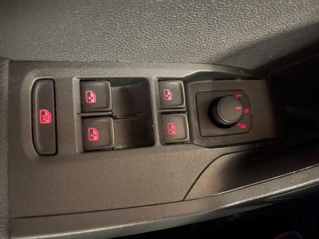 SEAT Arona 1.0 EcoTSI DSG Style LED C/GRIMALDI SPECIAL DAY