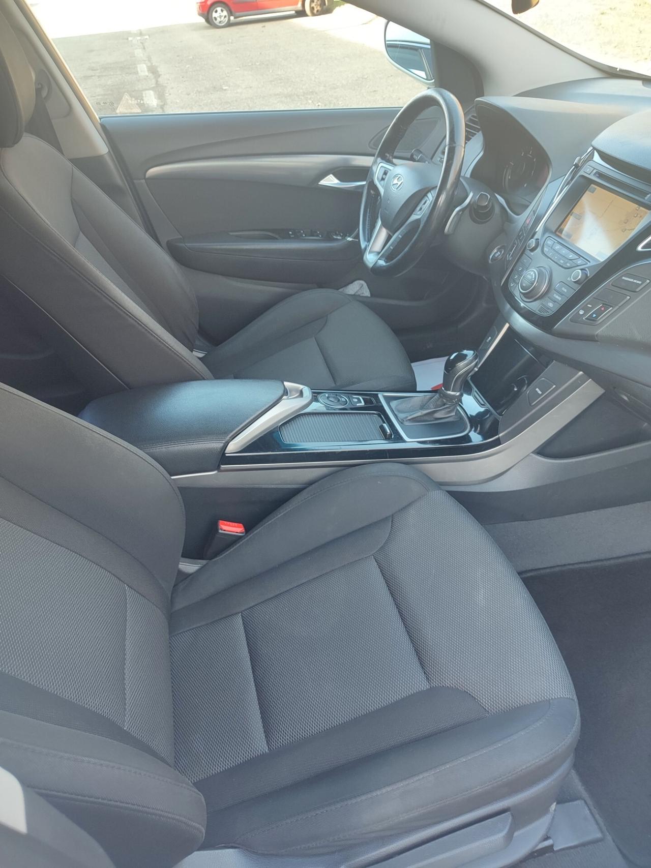 HYUNDAI i40 DEL 2013 1.7DIESEL AUTOMATICA FULL OPTIONAL