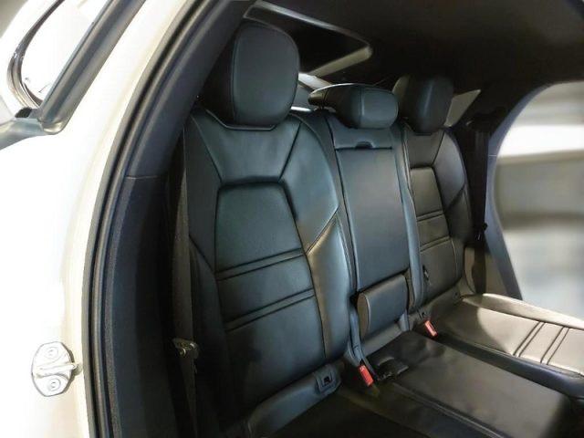 PORSCHE Cayenne 3.0 V6