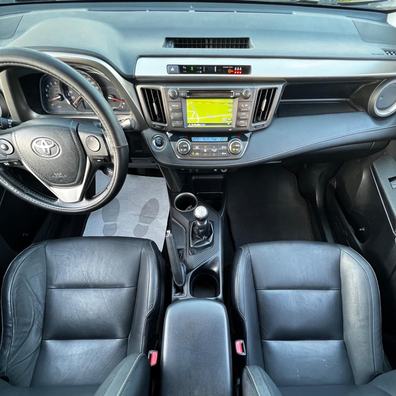 Toyota RAV 4 RAV4 2.0 D-4D 4WD Lounge, UNICO PROPRIETARIO, KM CERTIFICATI TOYOTA