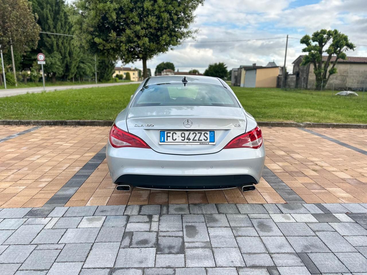 Mercedes-benz CLA 180 d Automatic Premium NEOPATENTATI