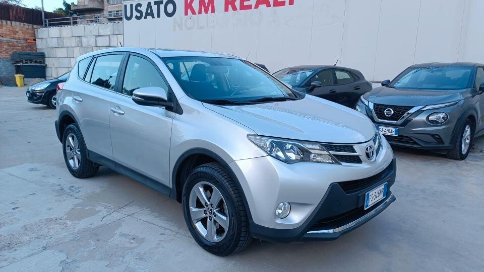 Toyota RAV 4 RAV4 2.0 D-4D 2WD Active