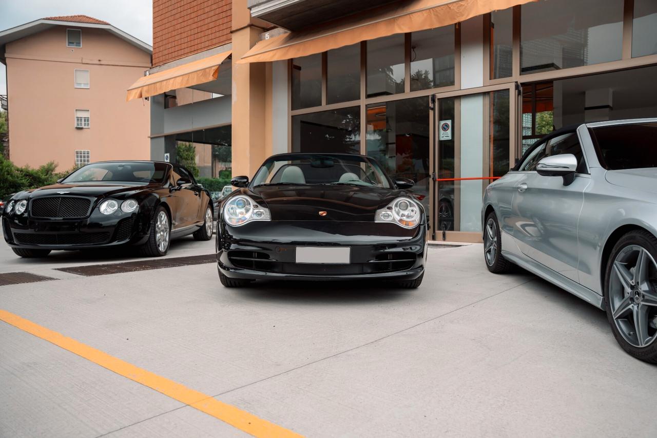 Porsche 911 Carrera cat Cabriolet
