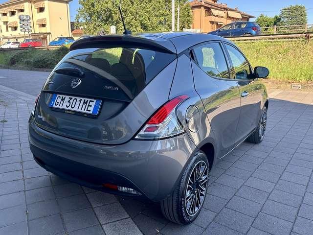 Lancia Ypsilon 1.0 FireFly 70cv Hybrid Silver Plus PROMO