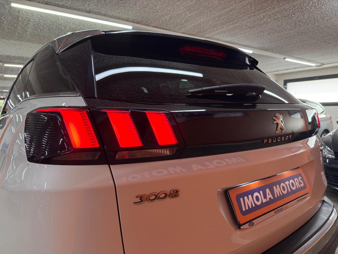 Peugeot 3008 BlueHDi 150 S&S GT Line Gancio Traino