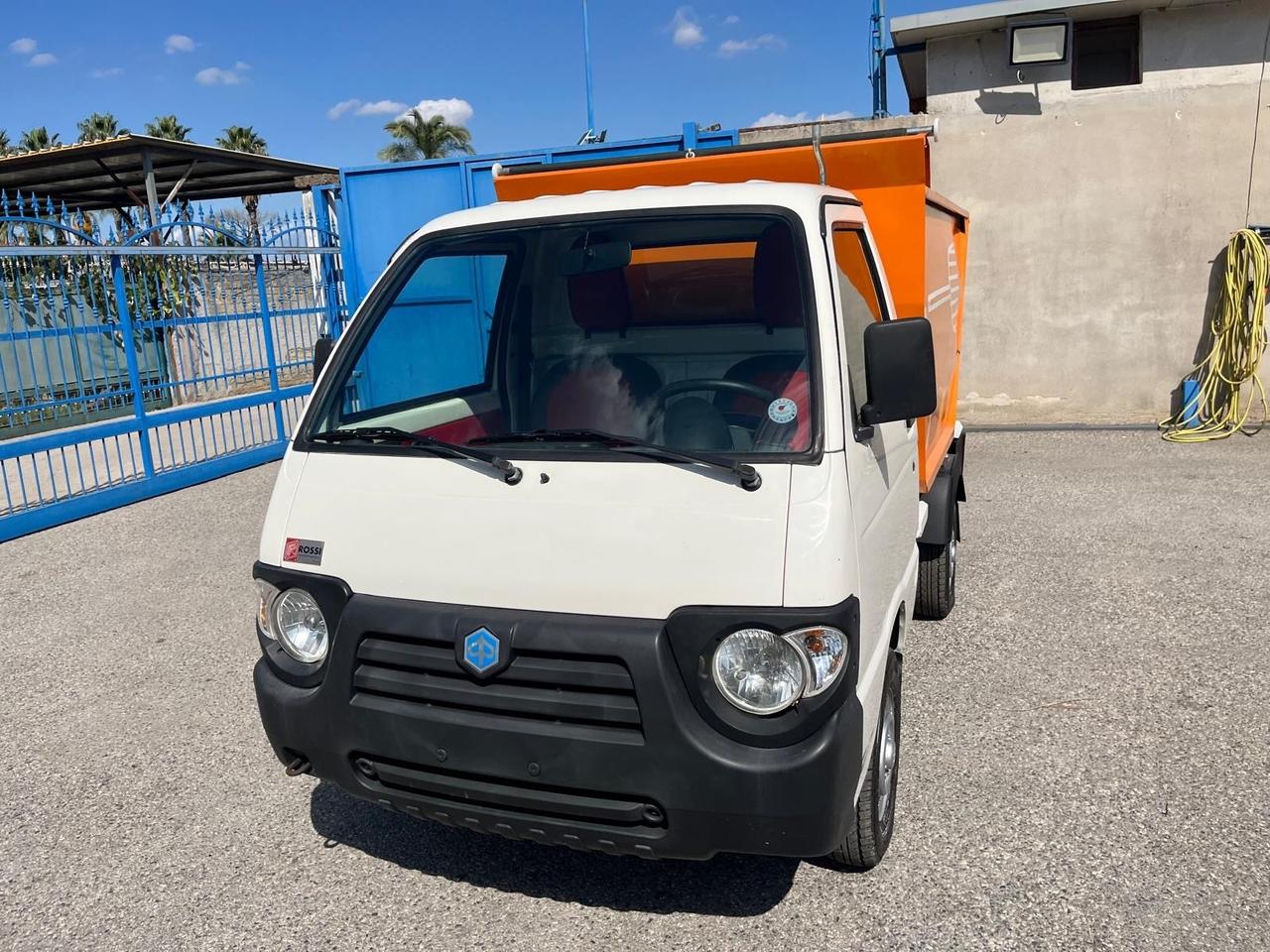 Piaggio quargo con vasca/rib.-700 cc- Diesel -2014