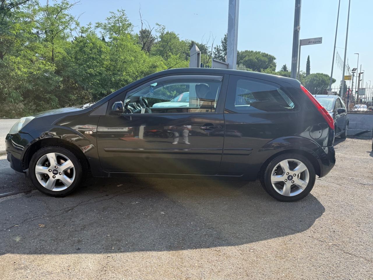 Ford Fiesta 1.6 TDCi 3p. Titanium