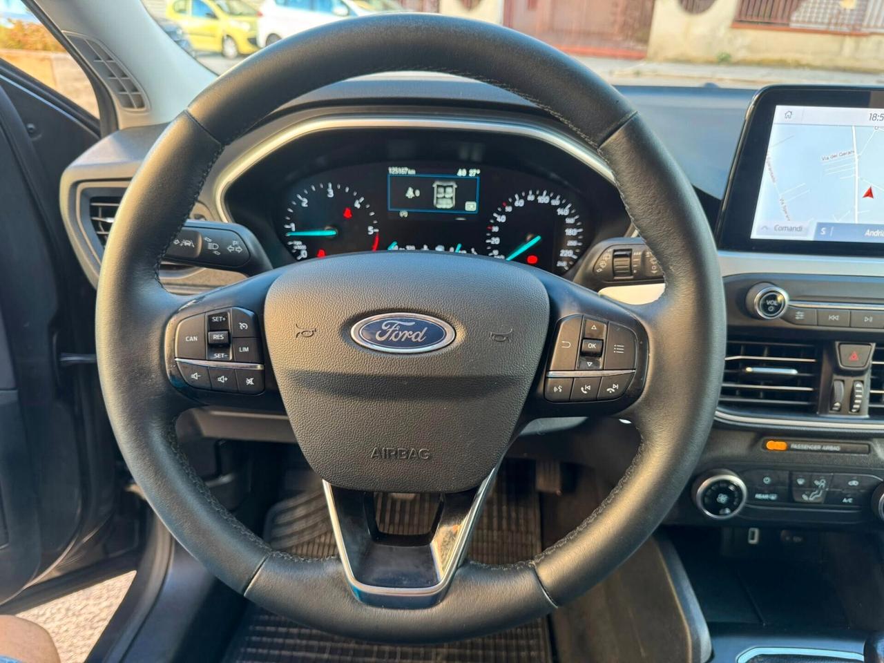 FORD FOCUS 1.5 TDCI 120 CV. E6 TITANIUM NAVI+CERCHI