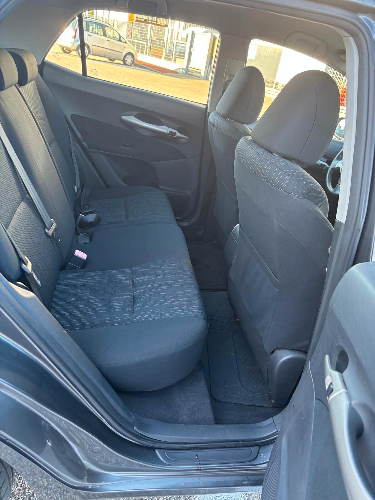 Toyota Auris 1.4 5 porte Sol SOLI 99000 KM UNICO PROPRIETARIO