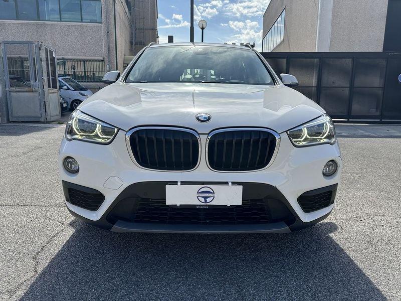 BMW X1 sDrive 18d Business Automatic 150cv