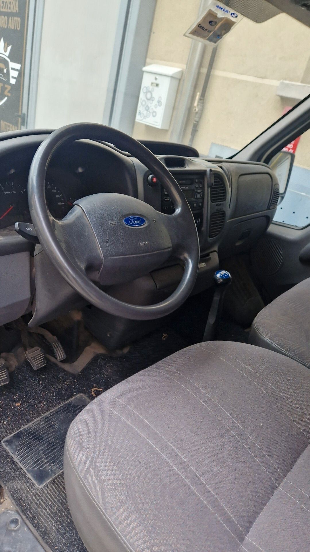 Ford Transit 2005 photo 3