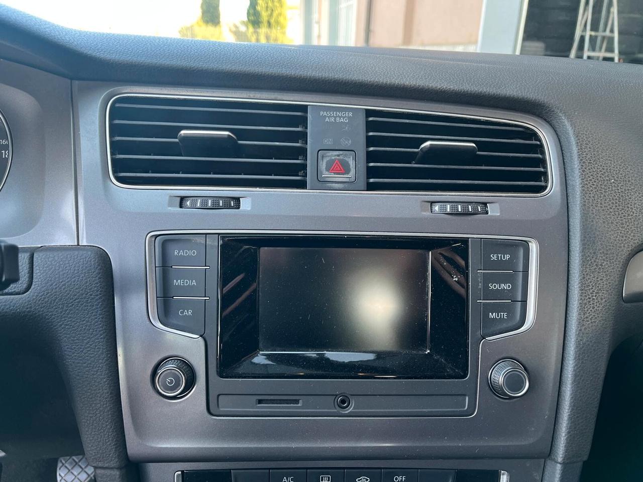 Volkswagen Golf Golf VII 5p 1.2 tsi Tech - NEOPATENTATI OK