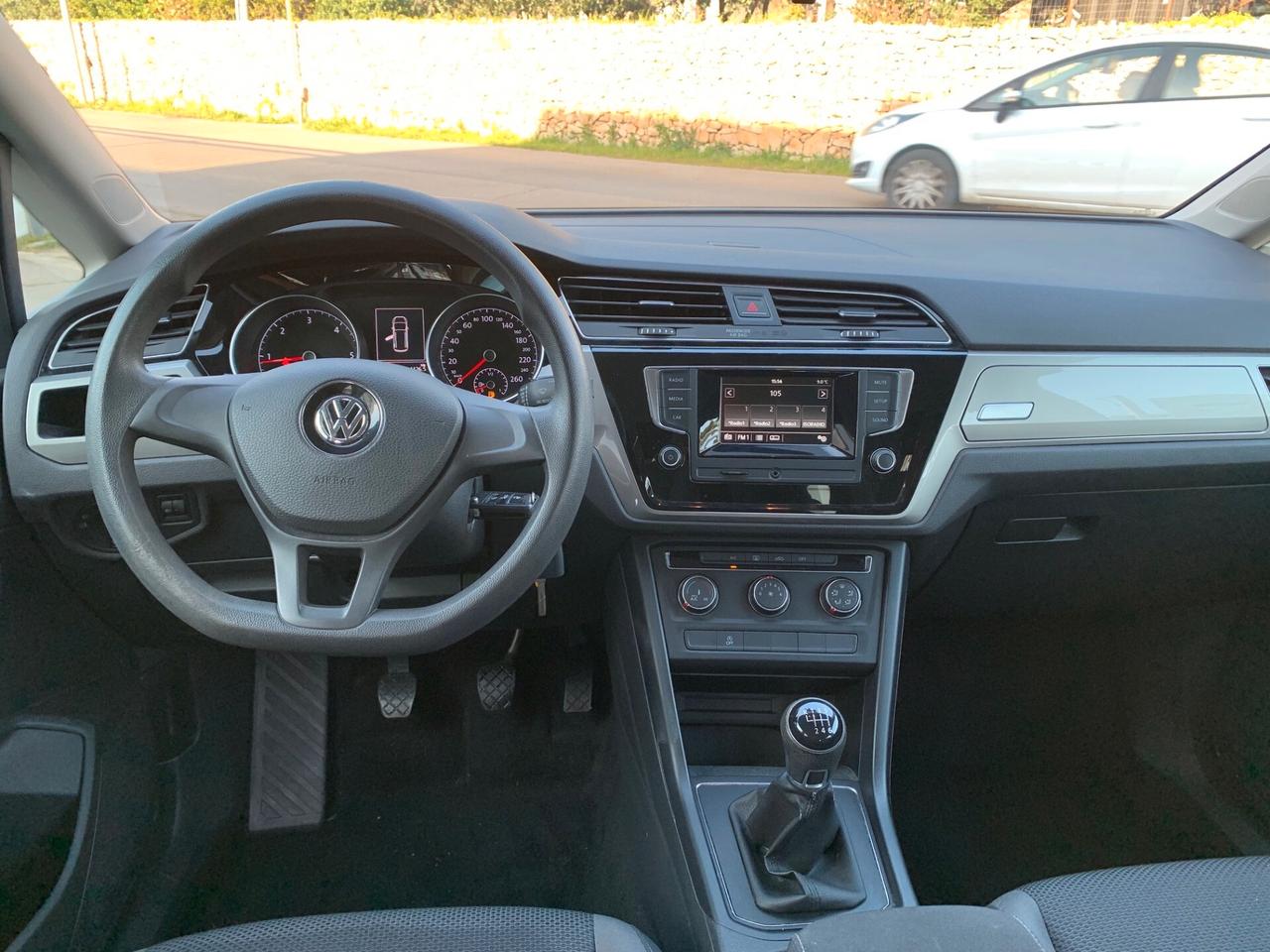 Volkswagen Touran 1.6 tdi Executive 7 Posti