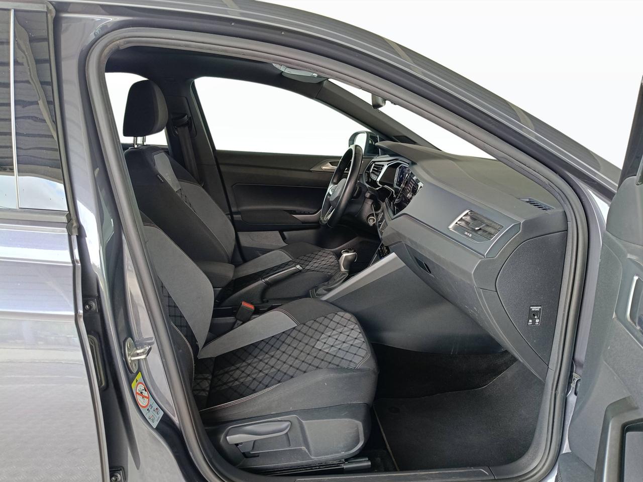 VOLKSWAGEN Taigo - Taigo 1.0 tsi R-Line 110cv dsg