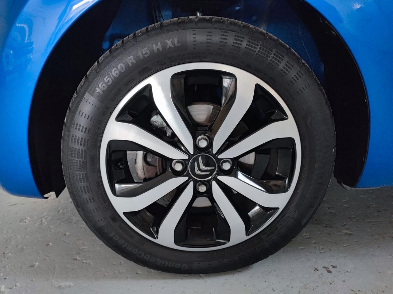Citroen C1 VTi 72 S&S 5 porte Shine