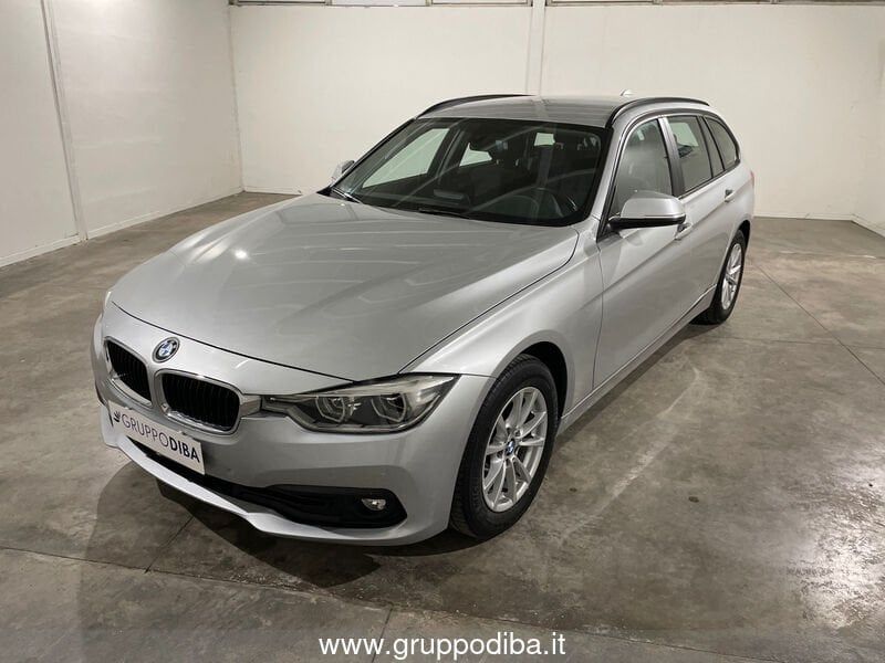 BMW Serie 3 Touring Serie 3 F31 2015 Touring Diese 318d Touring Business Advantage auto