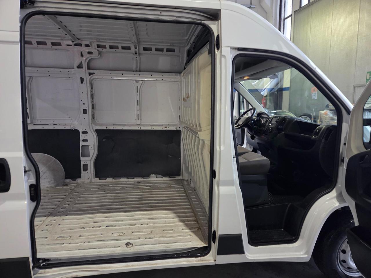 PEUGEOT Boxer 335 2.2 bluehdi 140cv S&S L2H2 + IVA