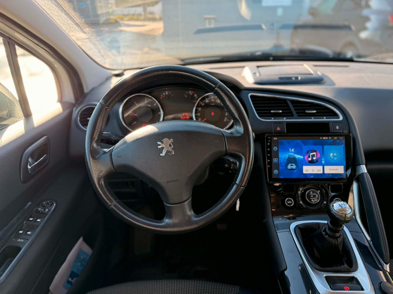 Peugeot 3008 1.6 HDi 112CV Tecno