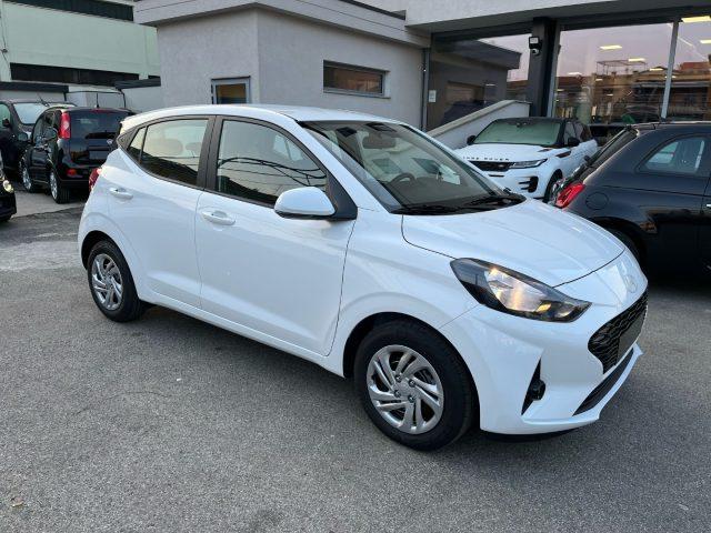 HYUNDAI i10 1.0 MPI Connectline con Navigatore+Retrocamera