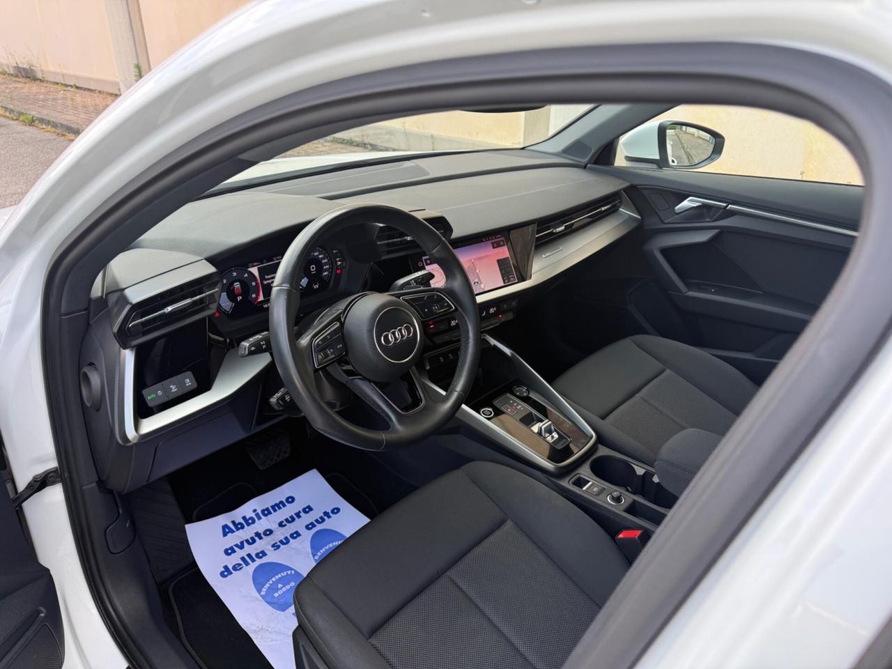 Audi A3 SPB 2.0 TDI S tronic Business .. 2022