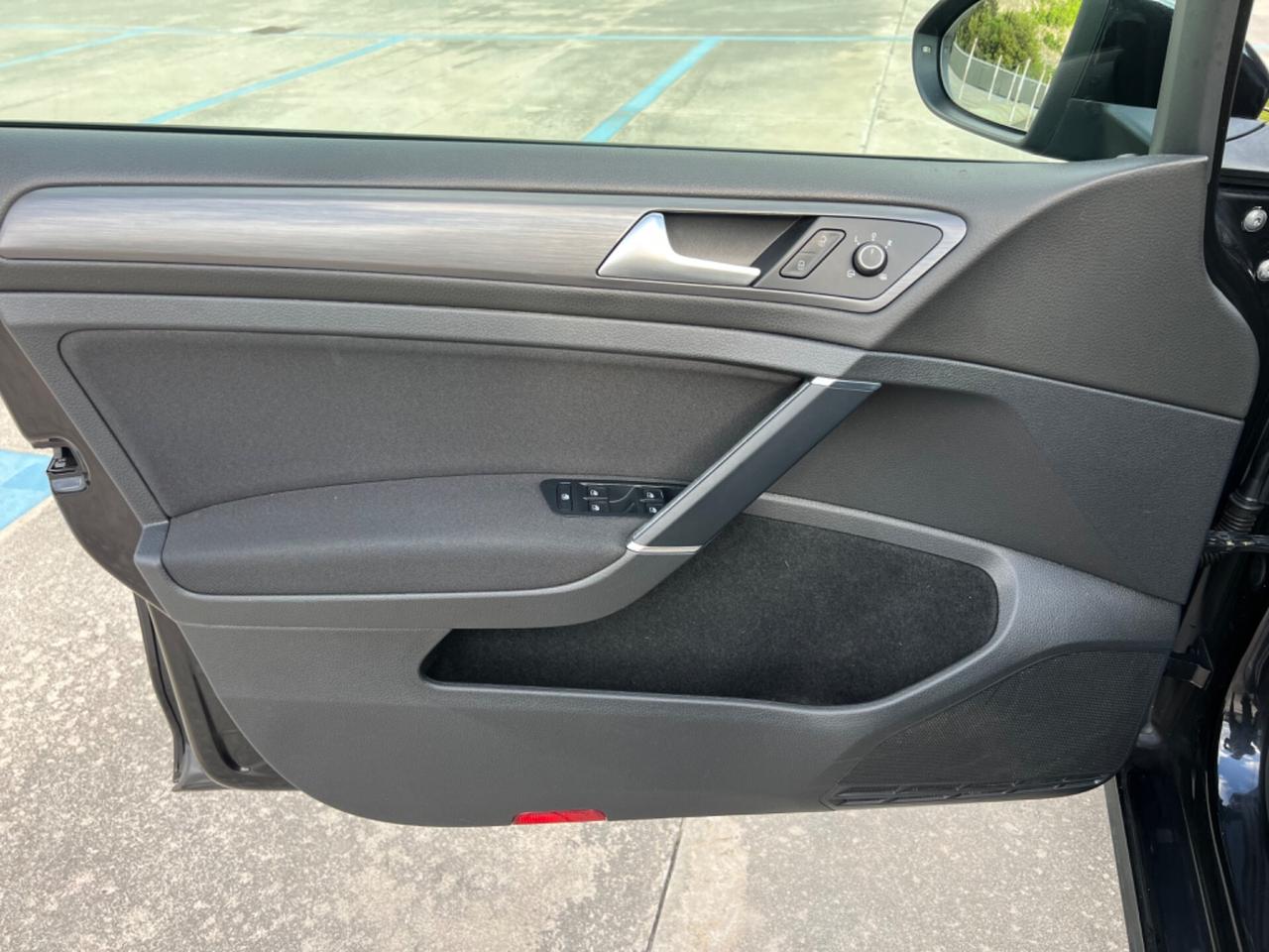 Volkswagen Golf 1.5 TGI 5p. Executive Metano / Benzina