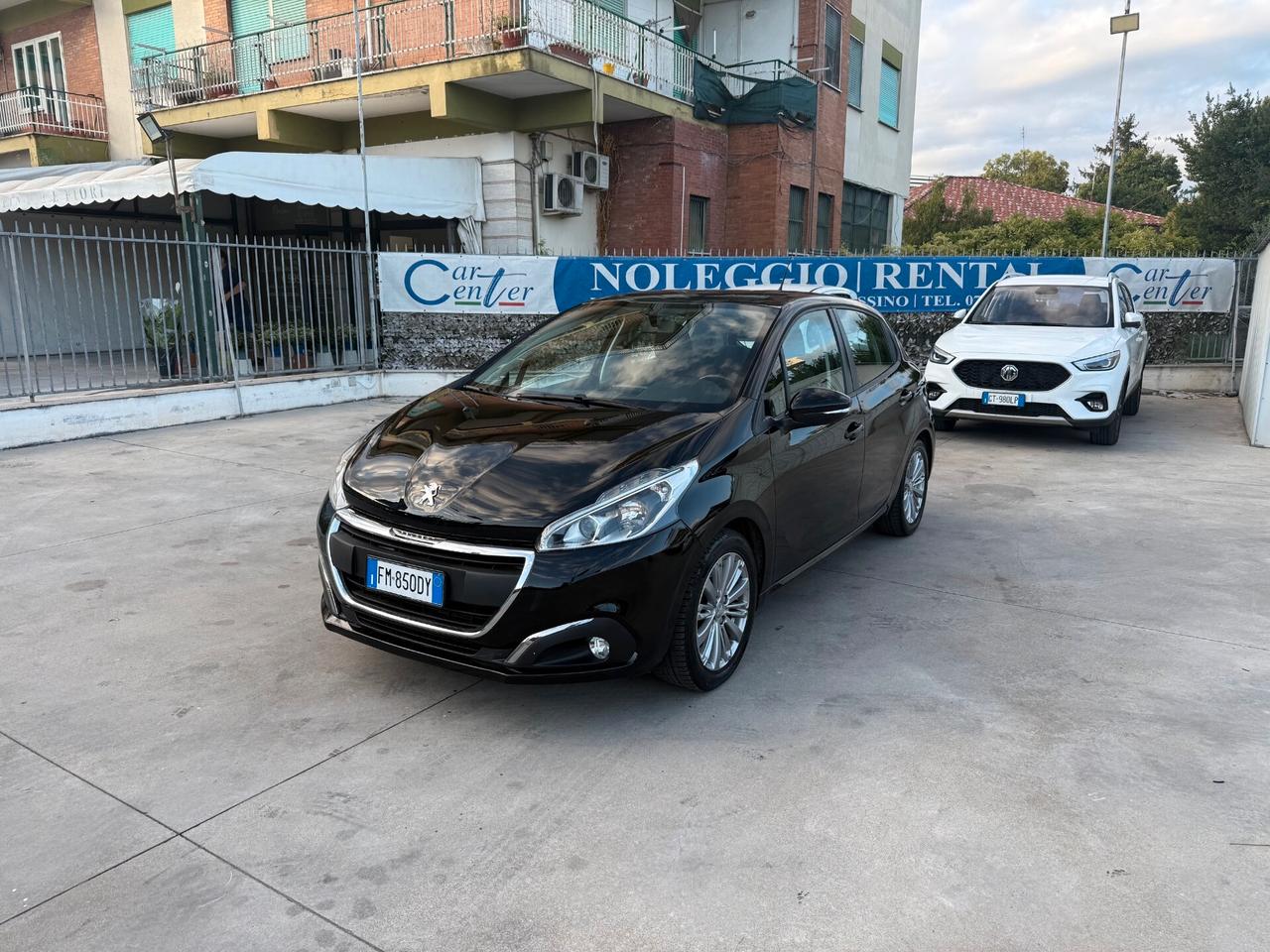 208 5P 1.2 BENZINA 82CV 10/2017 SOLI 92.500KM-OK NEOP.