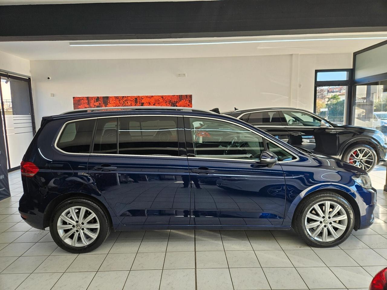 Volkswagen Touran 1.6 tdi Executive 115cv 7 posti - IVA ESPOSTA