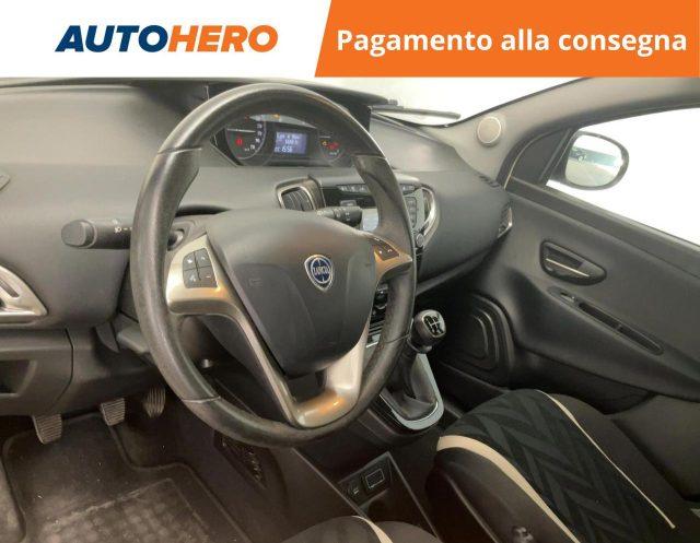 LANCIA Ypsilon 1.2 69 CV 5 porte Gold