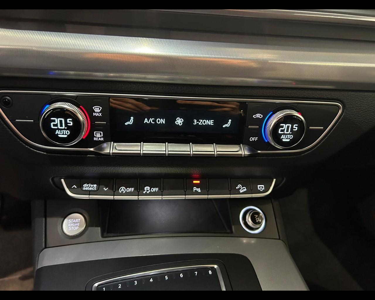 AUDI Q5 II 2017 - Q5 45 2.0 tfsi mhev Sport quattro 245cv s-tronic