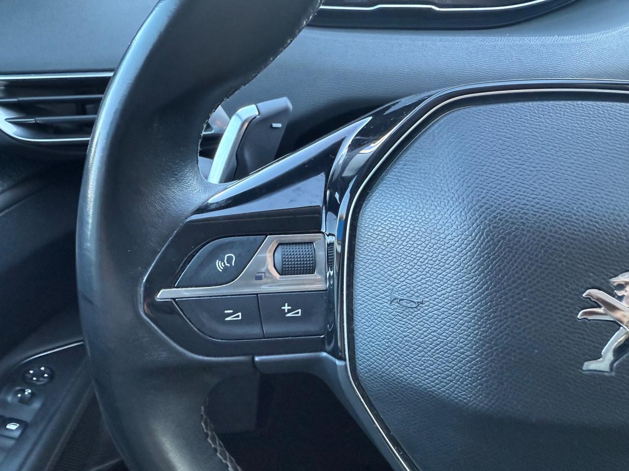Peugeot 3008 BlueHDi 130 S&S EAT8 Allure