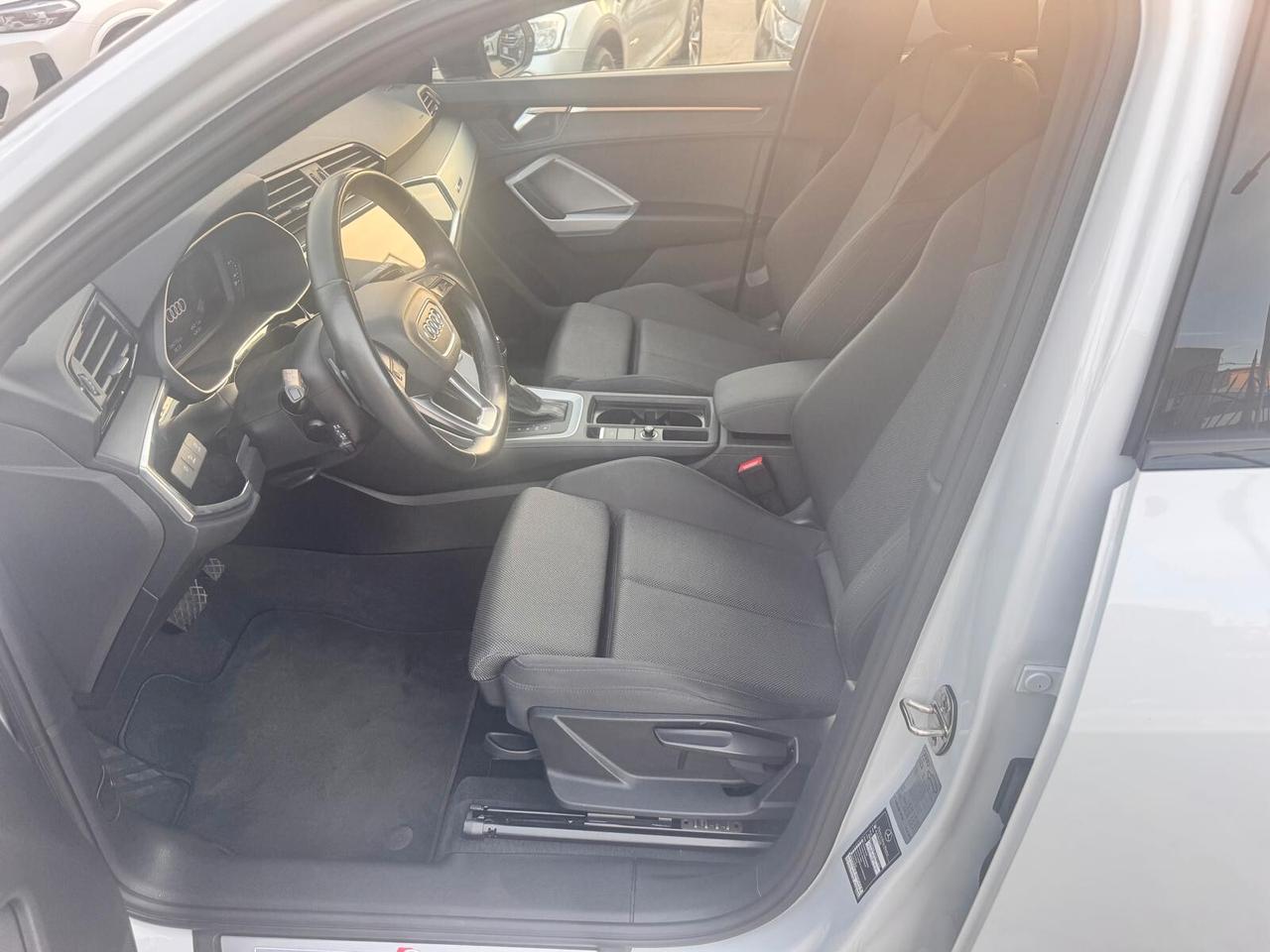 Audi Q3 Sportback 35 TDI S tronic line edition