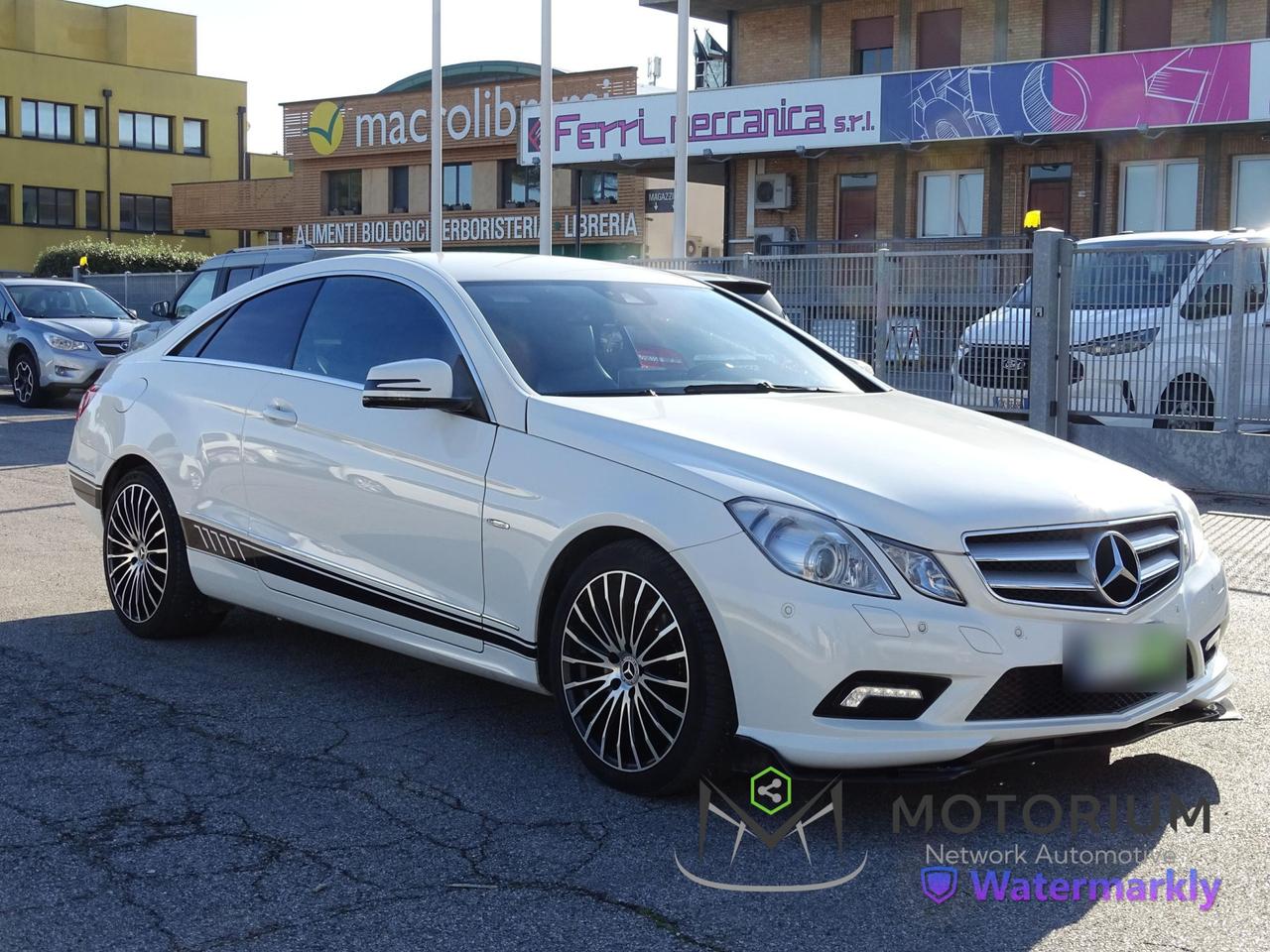 Mercedes-Benz E 220 CDI Coupé BlueEFFICIENCY Avantgarde