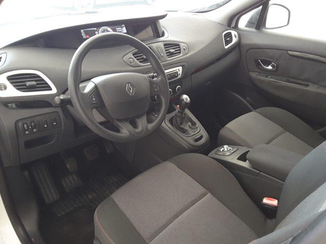RENAULT Scenic 1.5 dCi 110cv Live