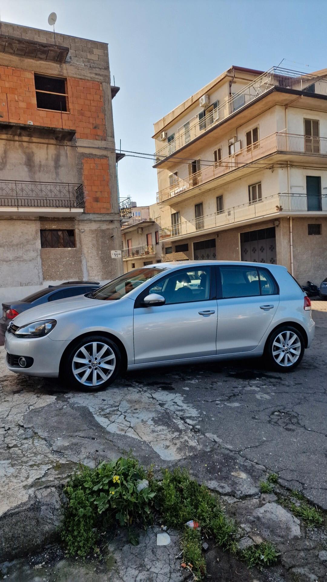 Volkswagen Golf Mk6 1.6 TDI 105Cv