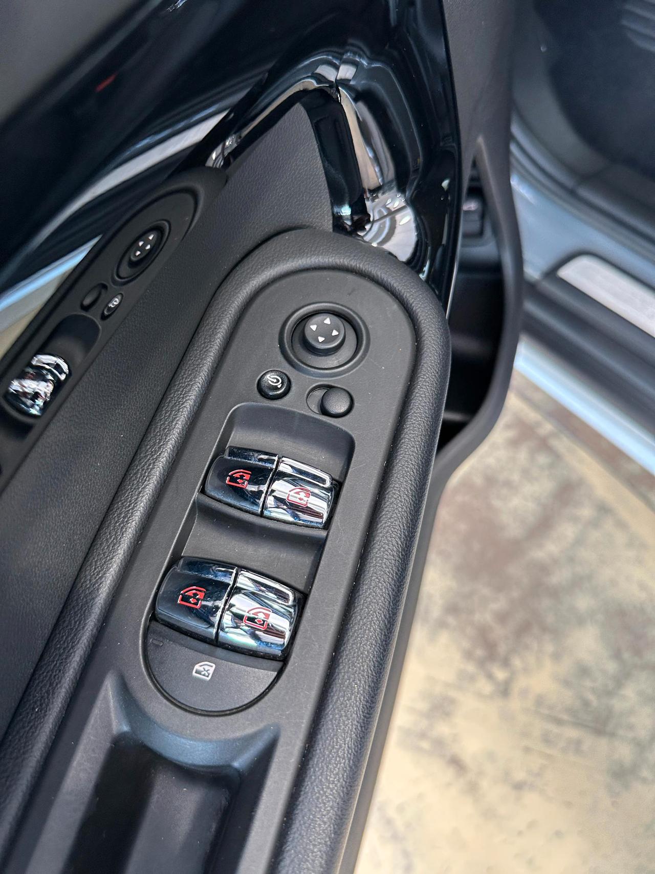 Mini Countryman Cooper SE Classic 1.5 Phev ALL4 - LED-Camera-Carplay-IVA