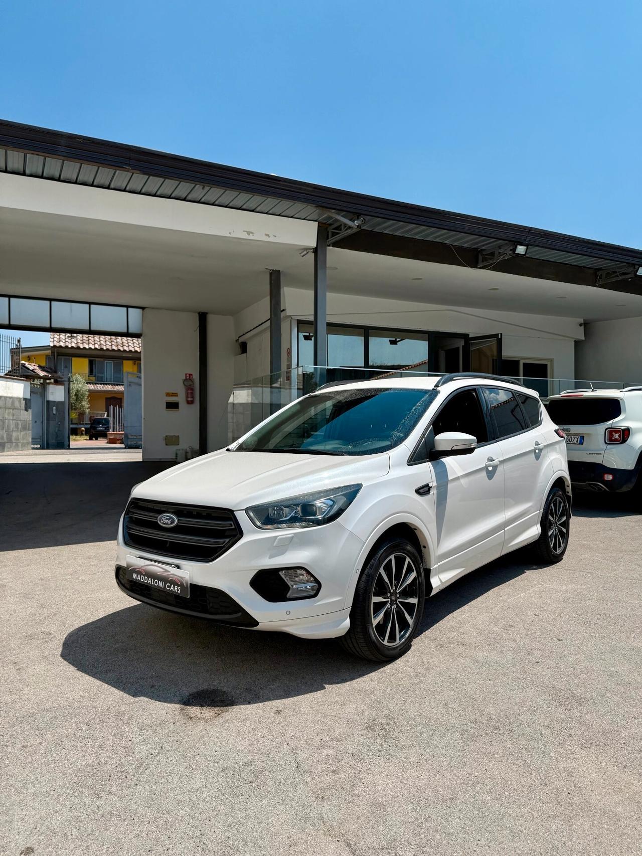 Ford Kuga 1.5 TDCI 120 CV S&S 2WD ST-Line