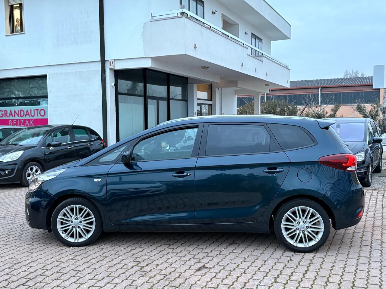 Kia Carens 1.7 CRDi 115 CV Business Class