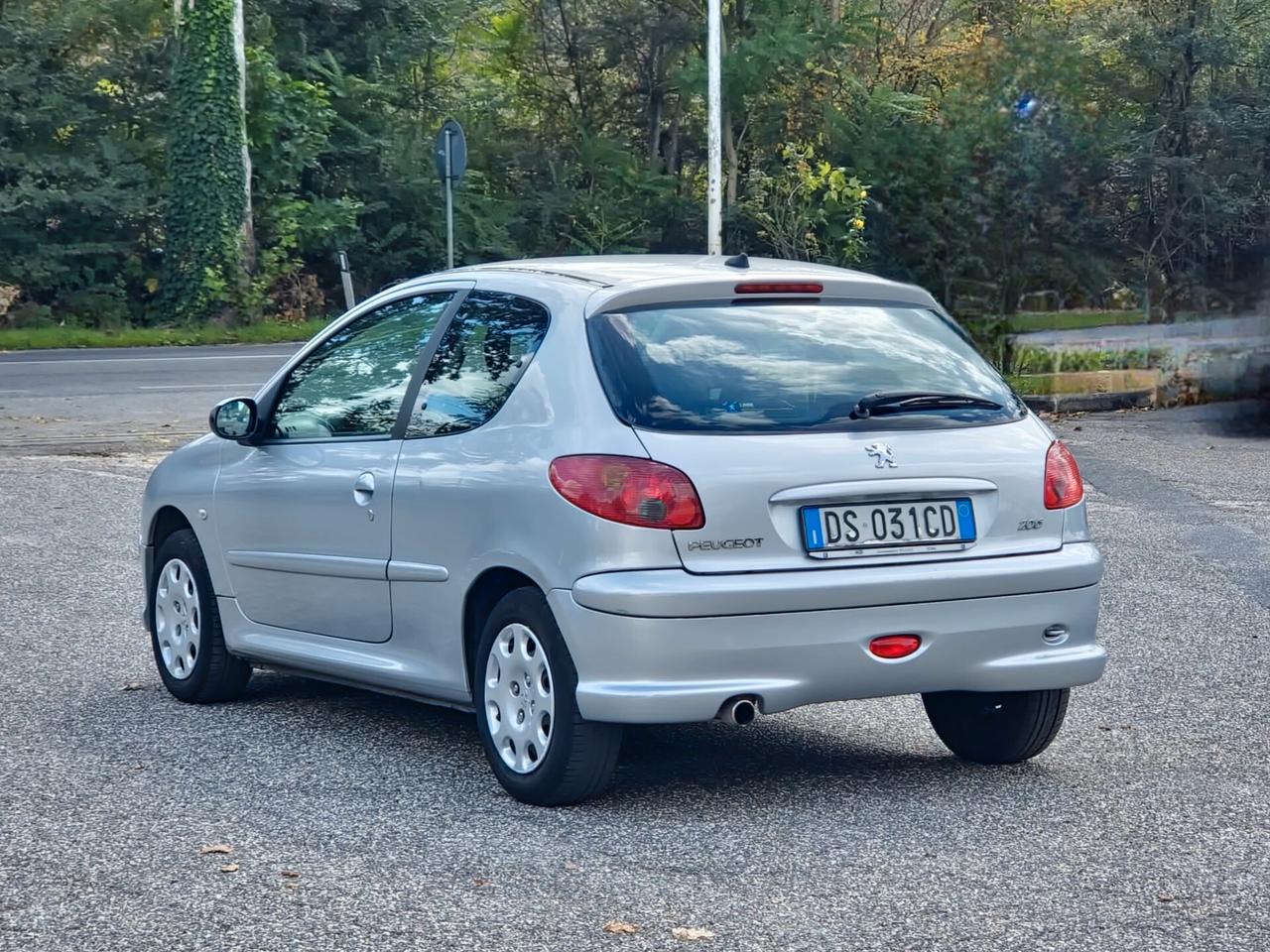 Peugeot 206 1.4 3p. Enfant Terrible 2008-E4 NEO Manuale